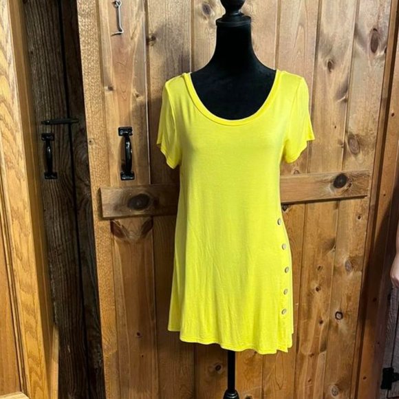 Misia Tops - Misia  bright yellow Tunic top Medium.